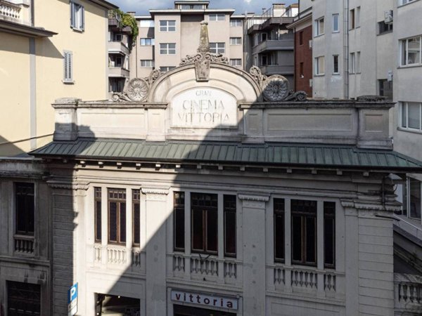 casa indipendente in vendita a Varese in zona Biumo