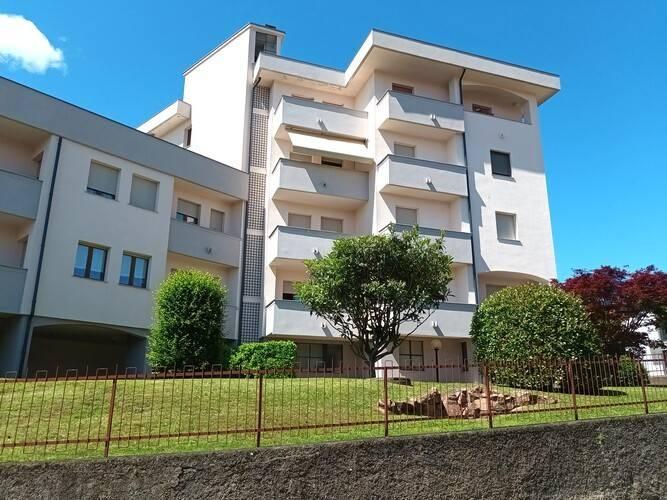 appartamento in vendita a Varese in zona Bobbiate