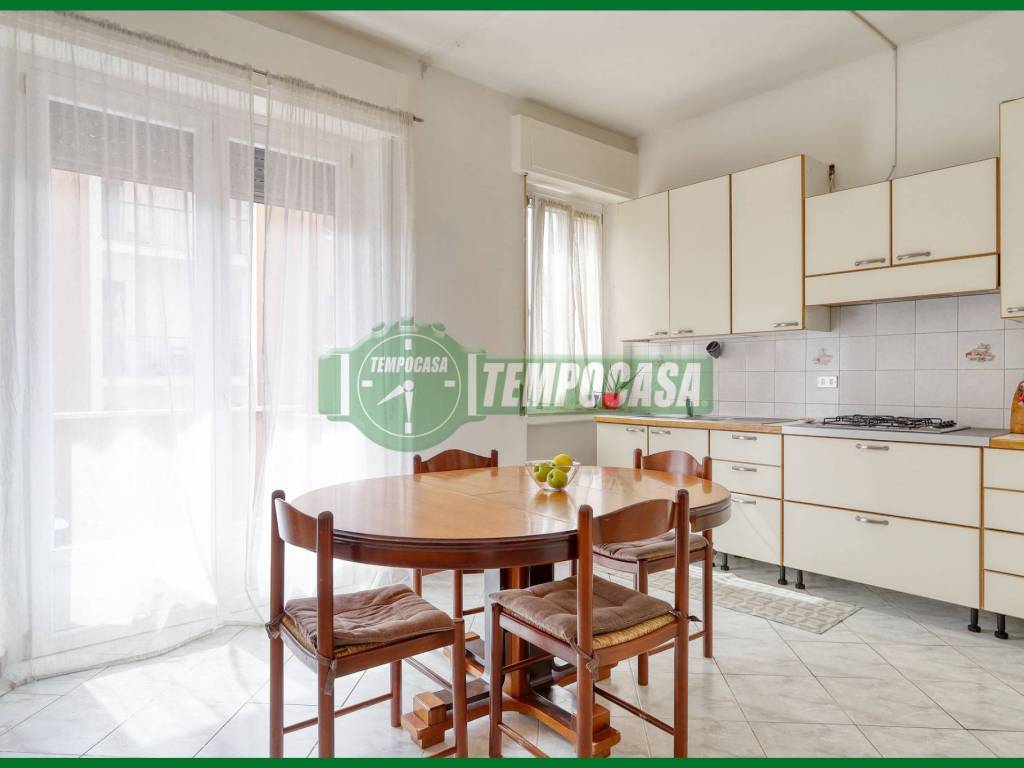 appartamento in vendita a Varese in zona San Gallo
