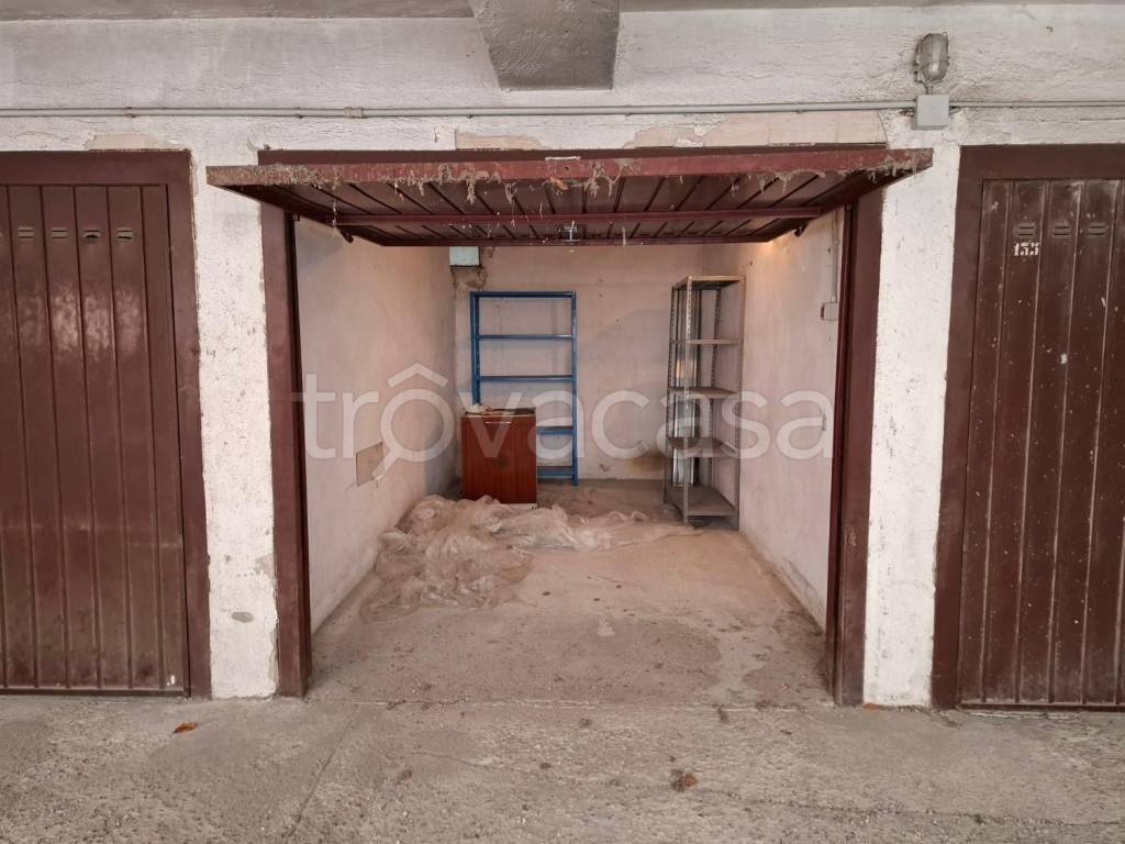 appartamento in vendita a Varese in zona Masnago