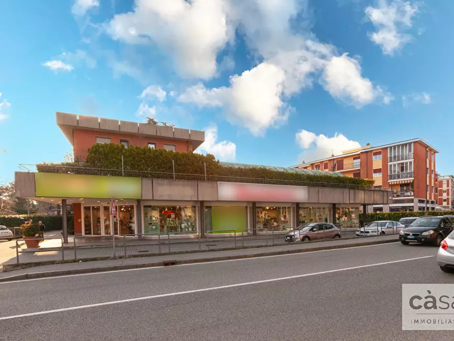 locale commerciale in vendita a Varese in zona Viale Borri