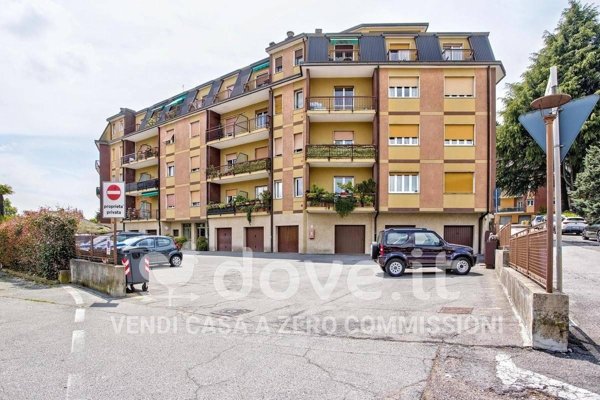appartamento in vendita a Varese in zona San Gallo