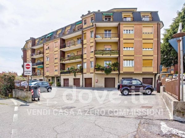 appartamento in vendita a Varese in zona Ippodromo