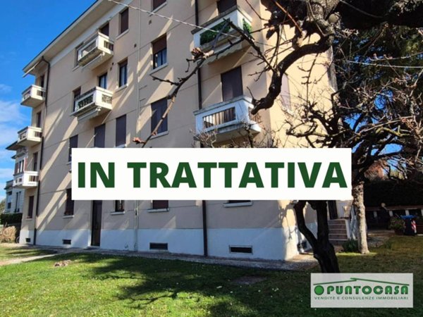 appartamento in vendita a Varese in zona Giubiano
