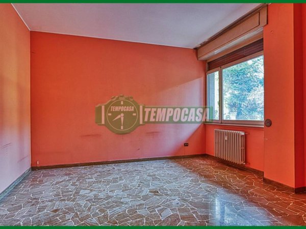 appartamento in vendita a Varese in zona Viale Europa
