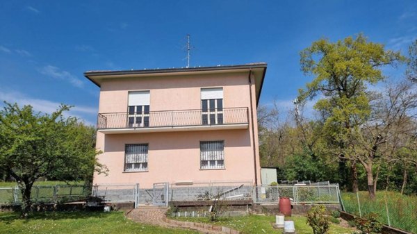 appartamento in vendita a Varese in zona Bobbiate