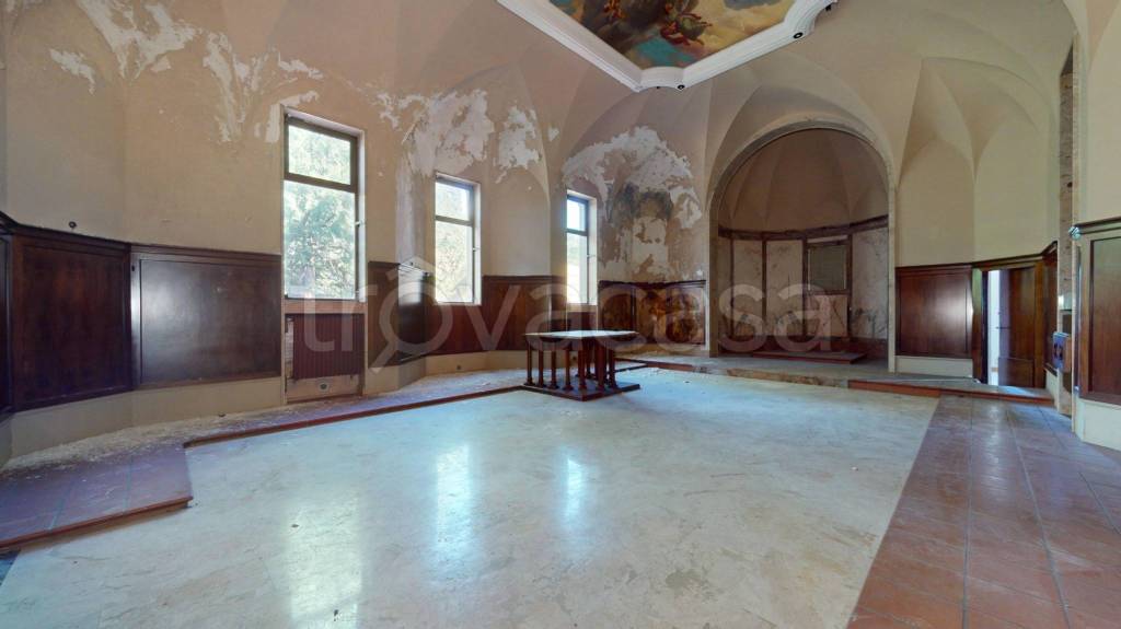 casa indipendente in vendita a Varese in zona Casbeno