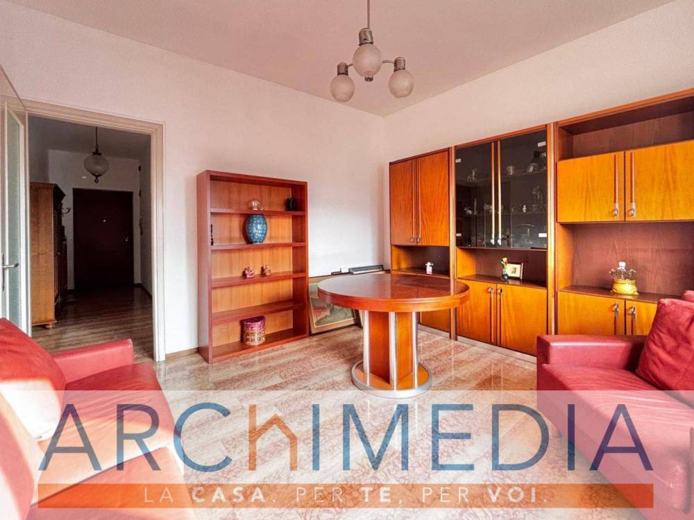 appartamento in vendita a Varese in zona Ippodromo