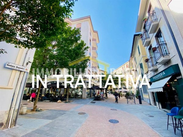 appartamento in vendita a Varese in zona Centro Città