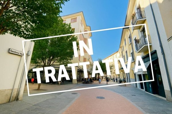 appartamento in vendita a Varese in zona Centro Città