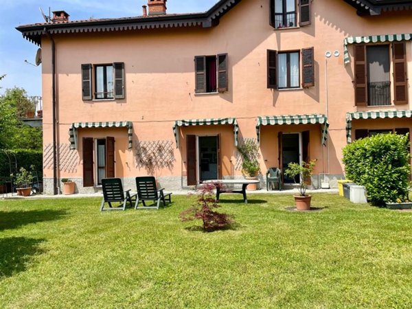 appartamento in vendita a Varese in zona Ippodromo