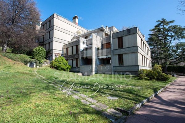 appartamento in vendita a Varese in zona San Gallo