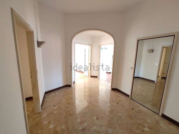 appartamento in vendita a Varese in zona Centro Città
