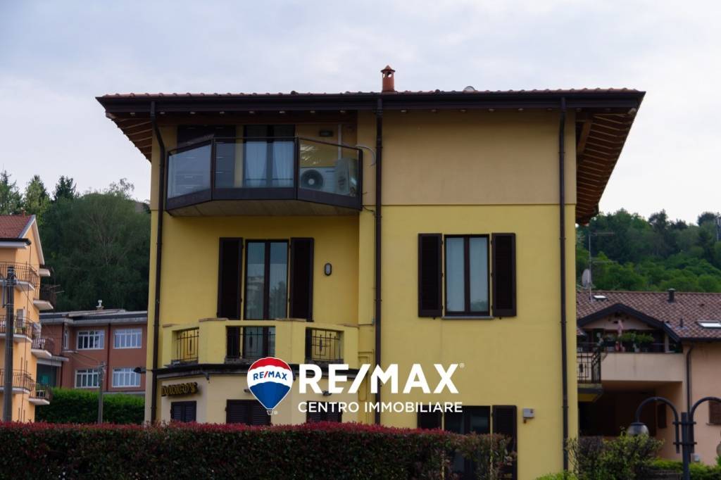 appartamento in vendita a Varese in zona Ippodromo
