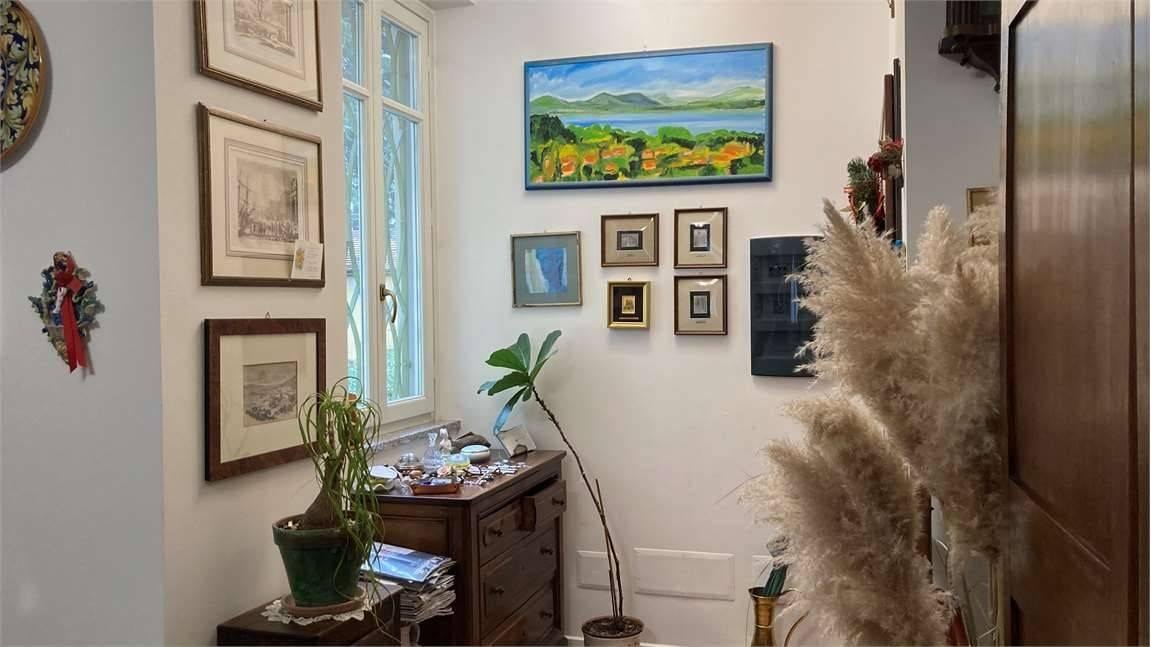 appartamento in vendita a Varese in zona Centro Città