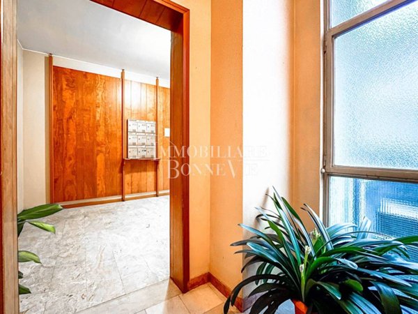 appartamento in vendita a Varese in zona Giubiano