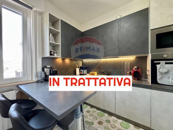 appartamento in vendita a Varese in zona Bizzozero