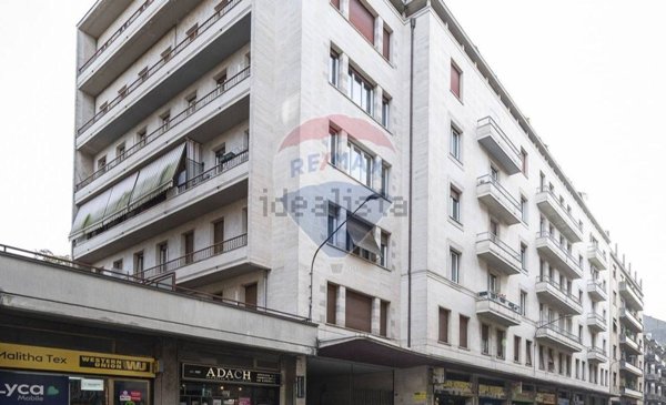 appartamento in vendita a Varese in zona Centro Città