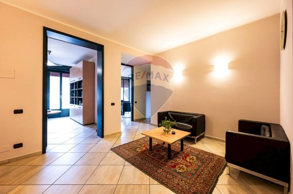 ufficio in vendita a Varese in zona Centro Città