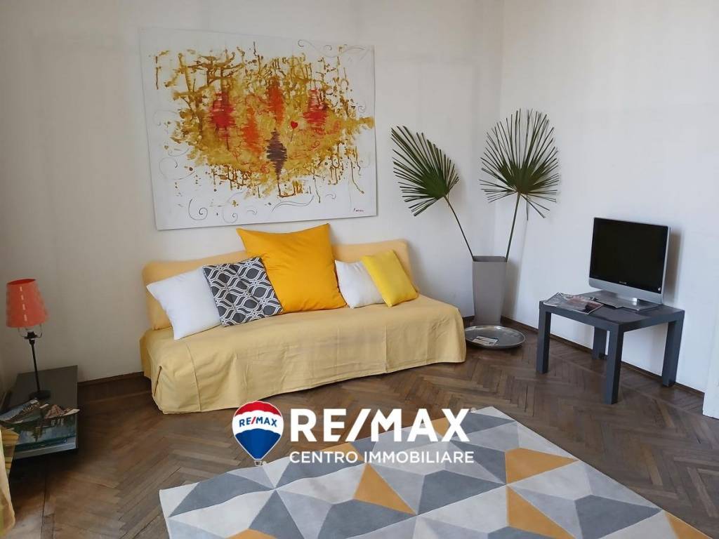 appartamento in vendita a Varese in zona Biumo