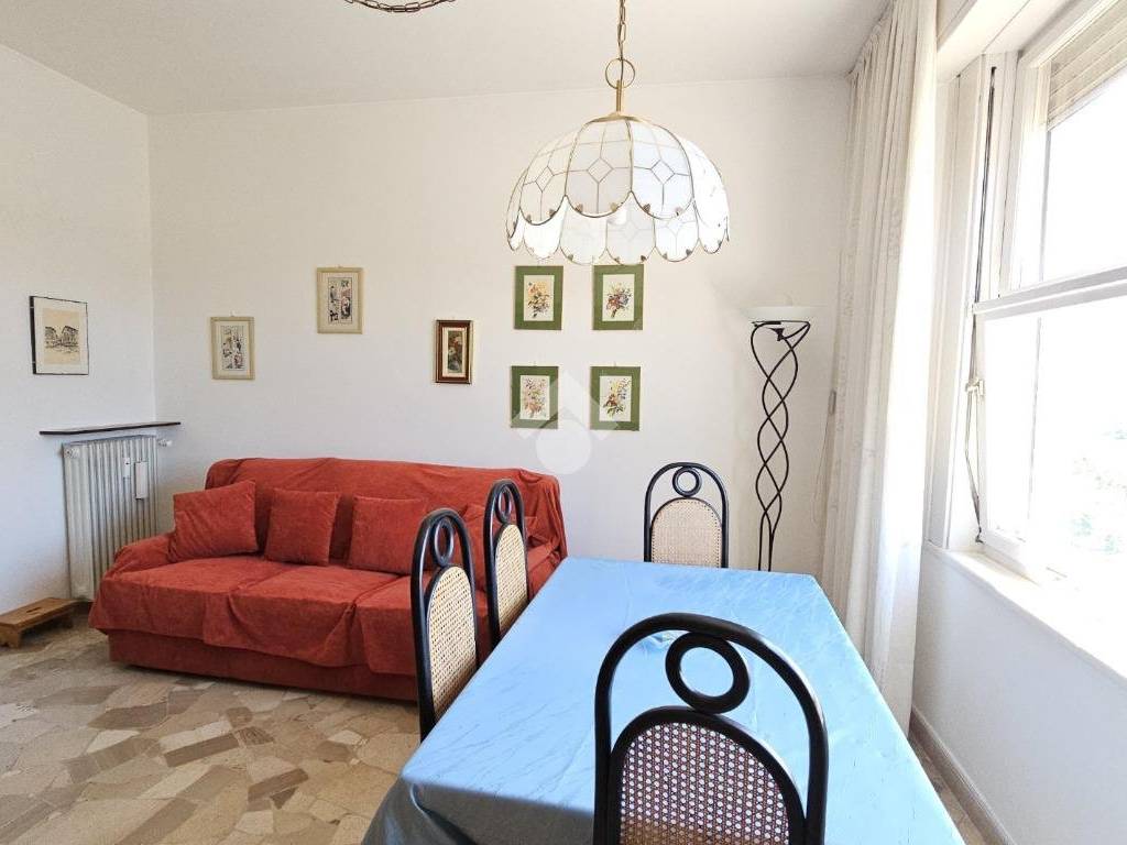 appartamento in vendita a Varese in zona Biumo