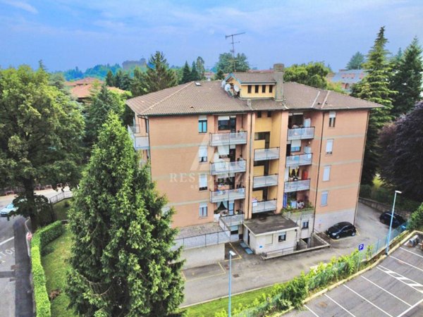 appartamento in vendita a Varese in zona Ippodromo