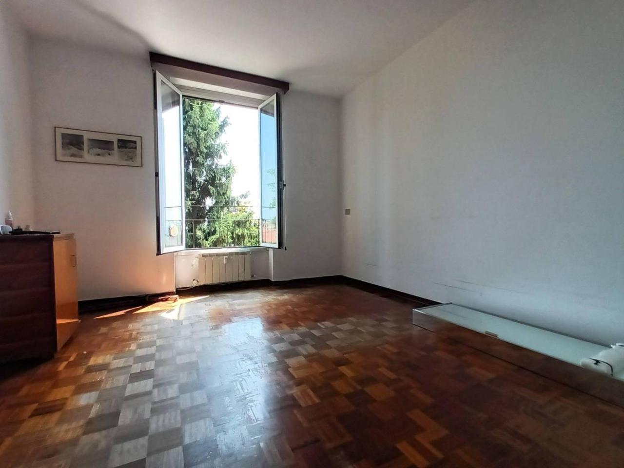 appartamento in vendita a Varese in zona Viale Belforte