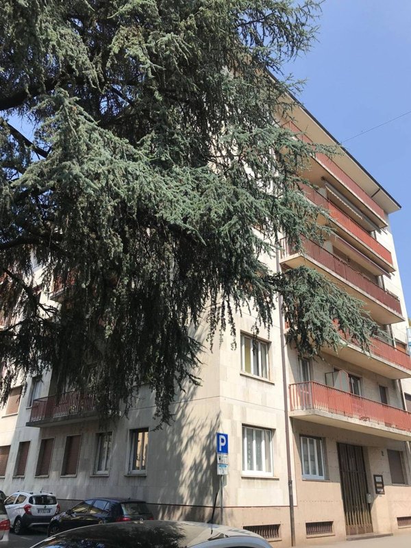 appartamento in vendita a Varese