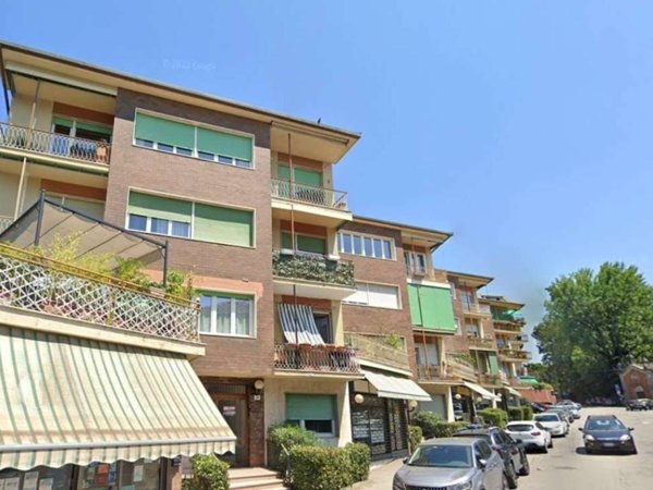 appartamento in vendita a Varese in zona Giubiano