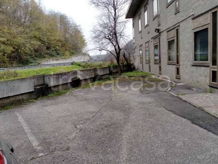 quadrivano in vendita a Varese in zona Viale Belforte