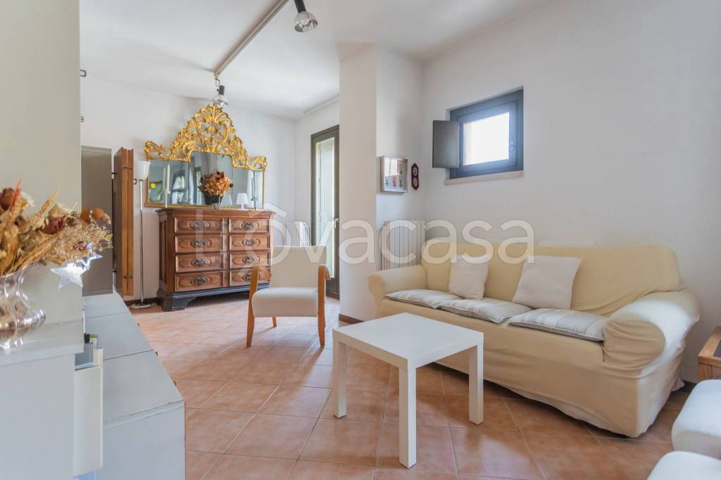 appartamento in vendita a Varese in zona Centro Città