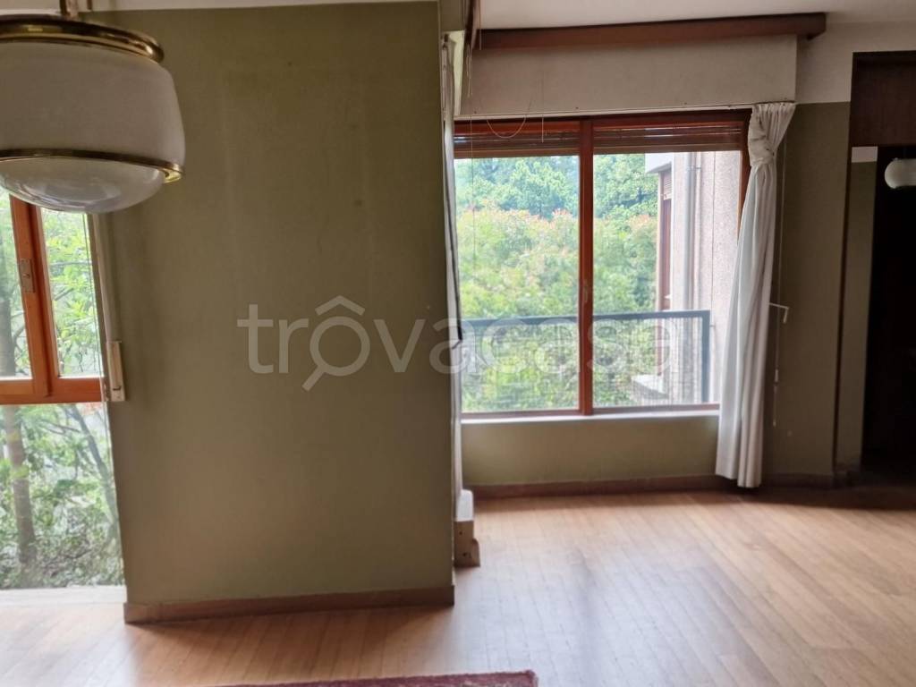 appartamento in vendita a Varese in zona Centro Città