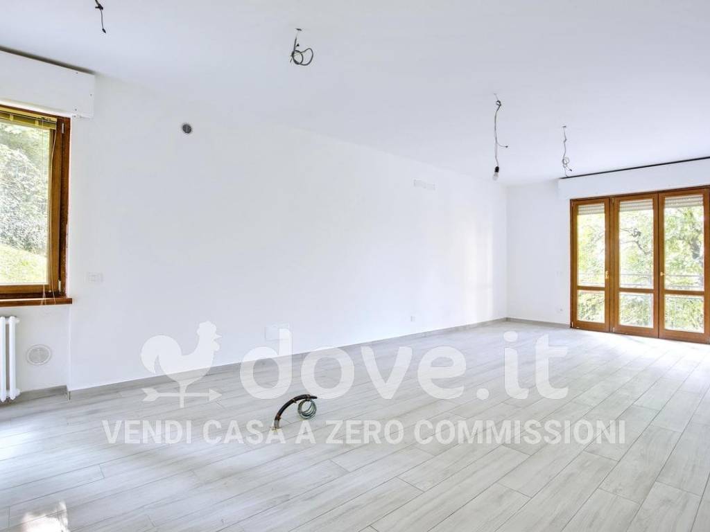 appartamento in vendita a Varese in zona Ippodromo