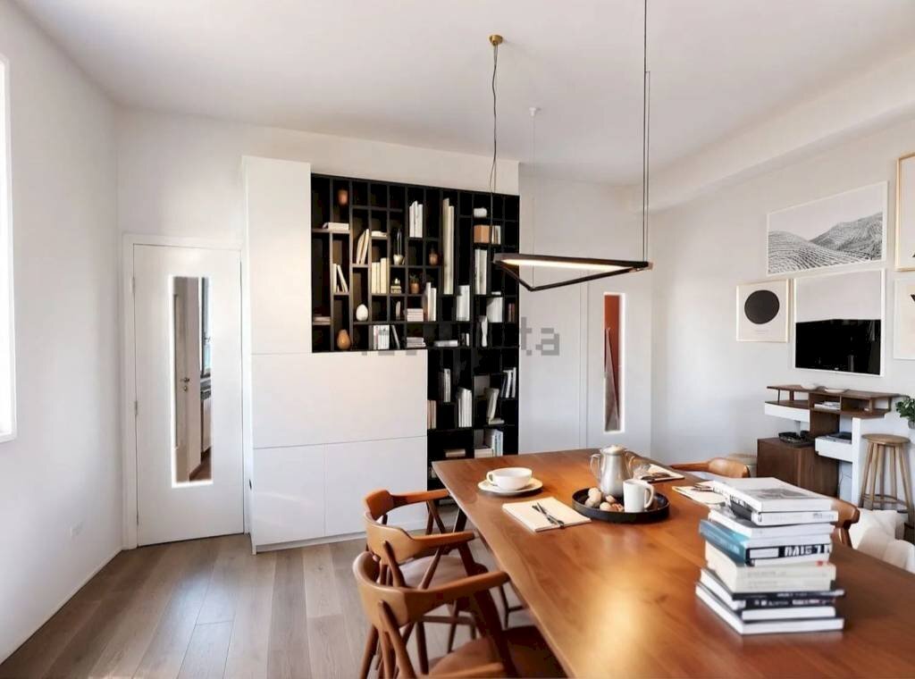 ufficio in vendita a Varese in zona Centro Città