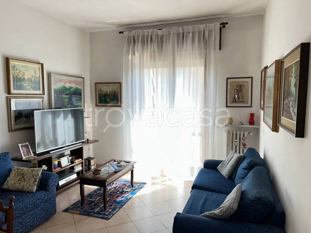 appartamento in vendita a Varese in zona Giubiano