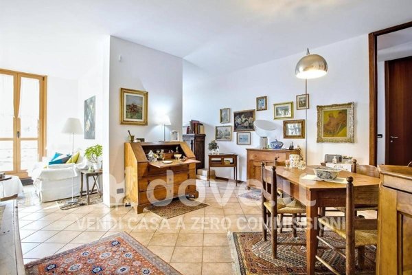 appartamento in vendita a Varese in zona Biumo