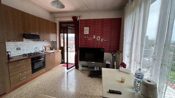 appartamento in vendita a Varese in zona Giubiano