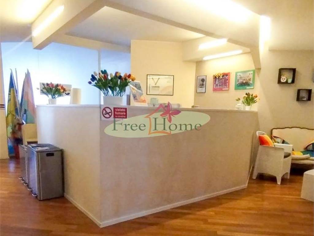 appartamento in vendita a Varese in zona Centro Città