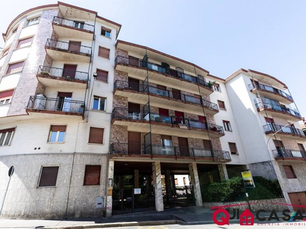 appartamento in vendita a Varese in zona Giubiano