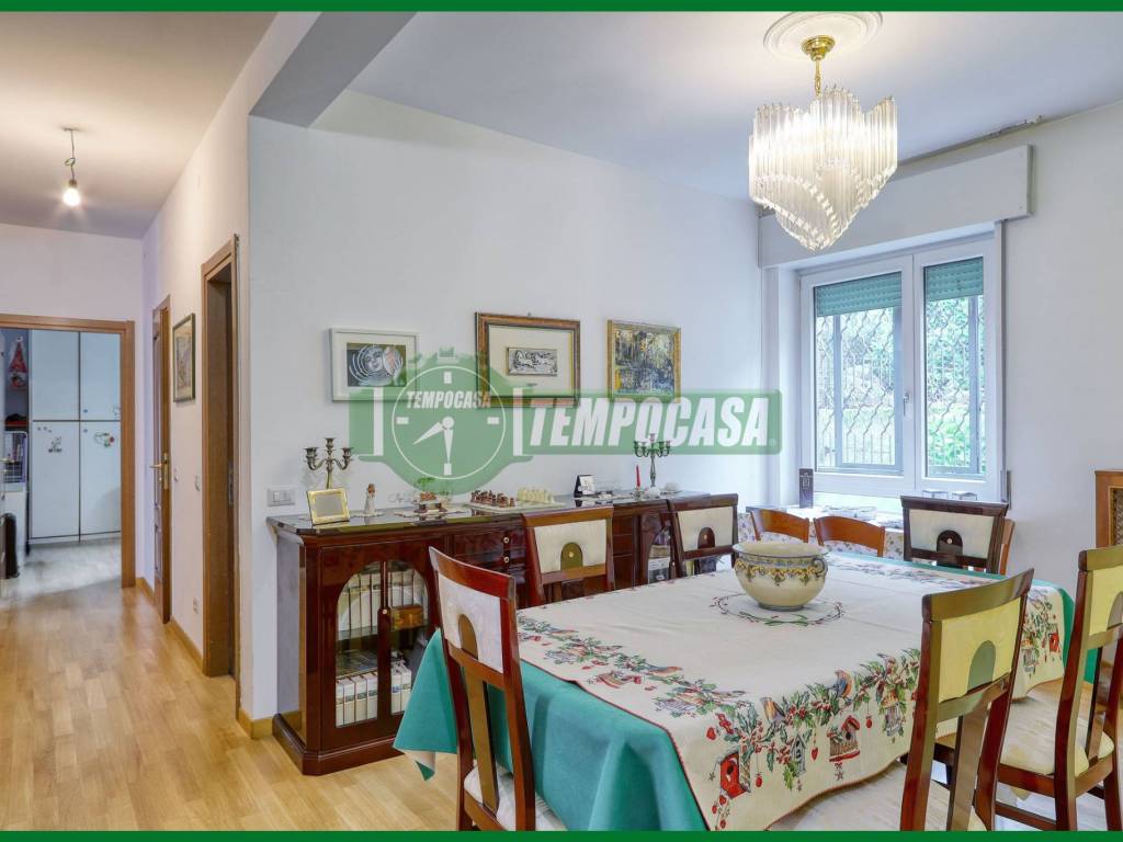 appartamento in vendita a Varese in zona Masnago