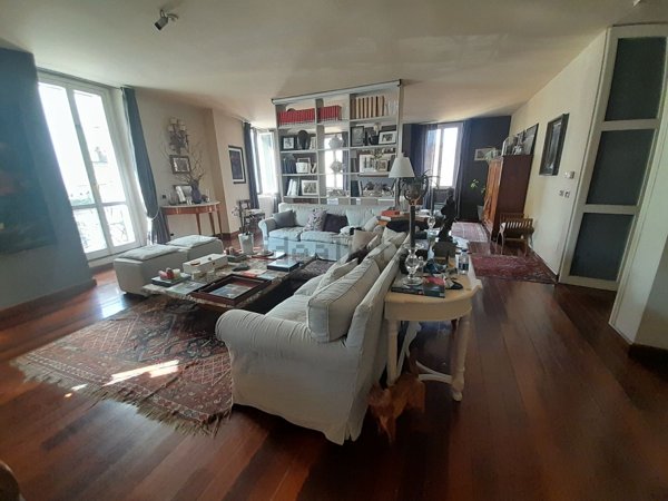 appartamento in vendita a Varese in zona Centro Città