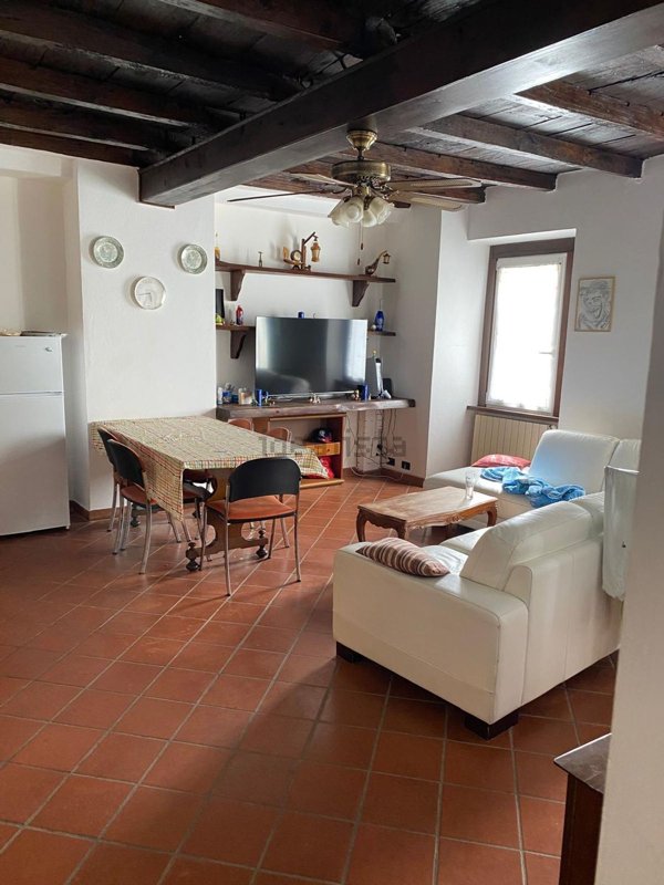 appartamento in vendita a Varese in zona Biumo