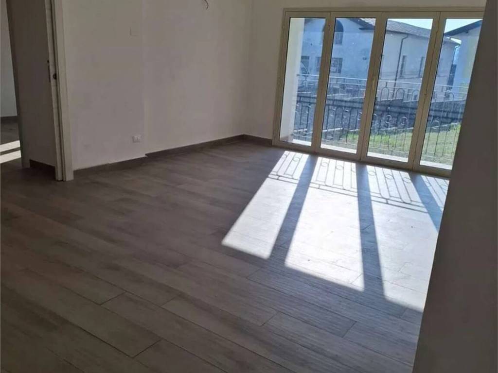 appartamento in vendita a Varese in zona Centro Città