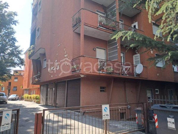 appartamento in vendita a Varese in zona Biumo