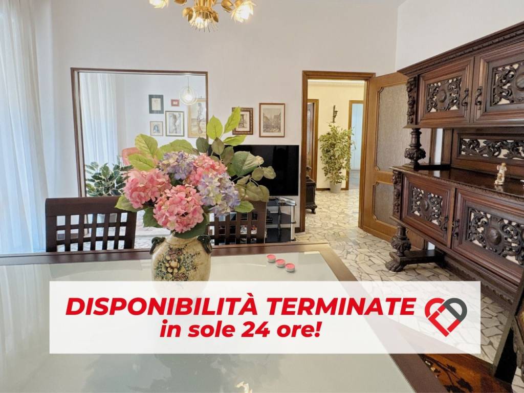 appartamento in vendita a Varese in zona Biumo