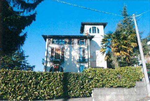 casa indipendente in vendita a Varese in zona San Gallo