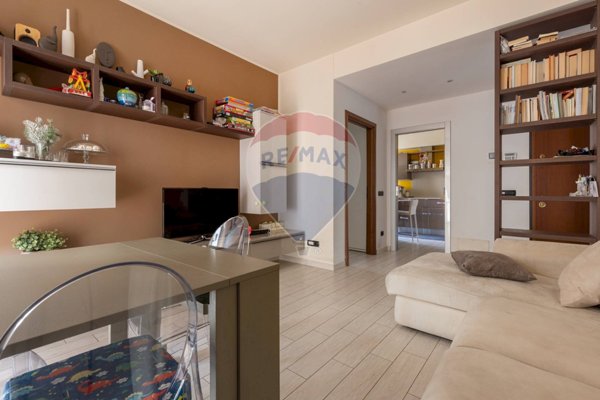 appartamento in vendita a Varese in zona Centro Città