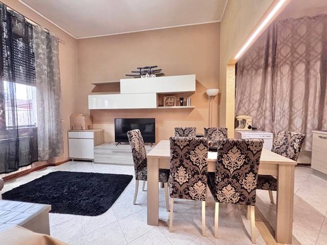 appartamento in vendita a Varese in zona Viale Belforte