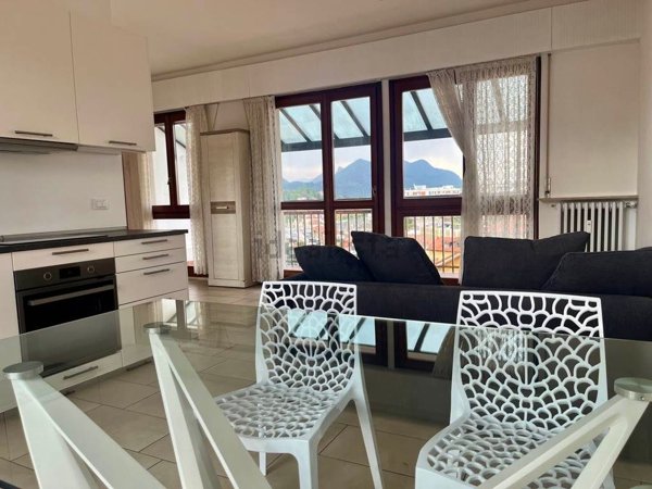 appartamento in vendita a Varese in zona Bosto