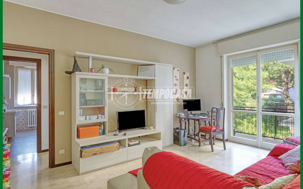 appartamento in vendita a Varese in zona Biumo
